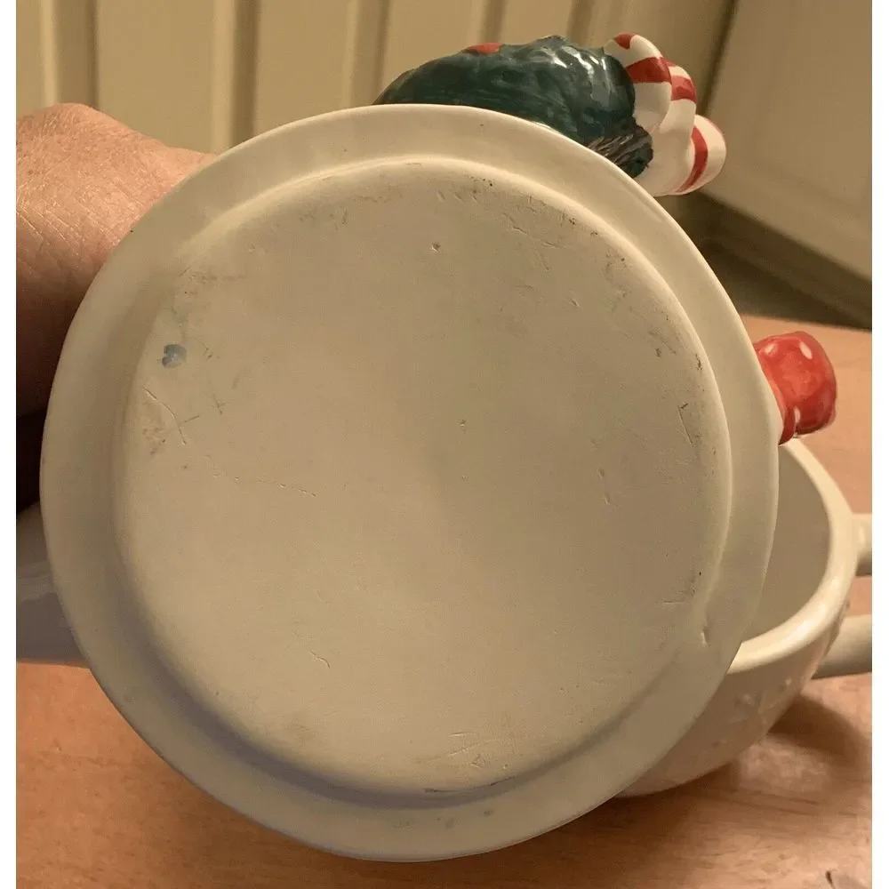 vintage ceramic snowman with‎ wreath teapot and mug